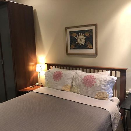 A Seaton Dream Hotel Toronto Room photo